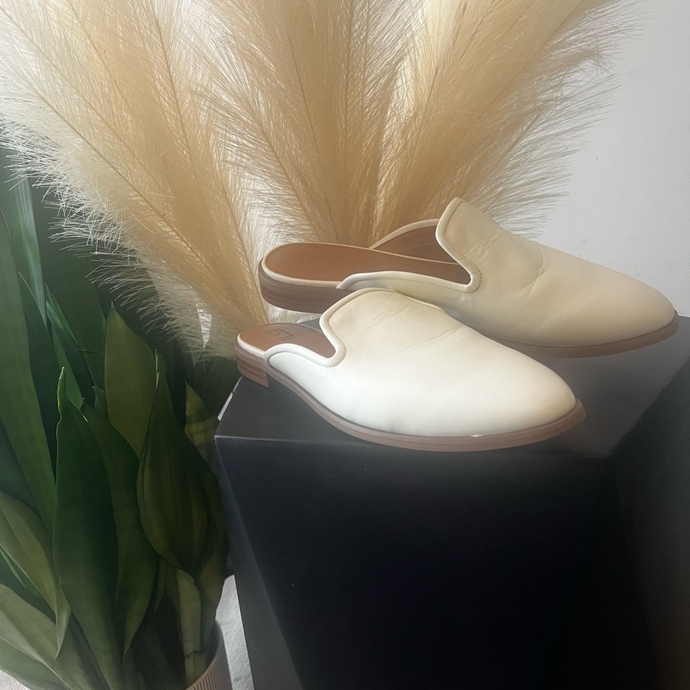 Cream Women's Mules from Nordstrom Rack - Size 11